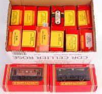 Lot 928 - 14 Hornby wagons including 3 x R446 GWR 4...