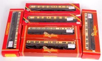 Lot 930 - 6 Hornby GWR coaches, 2R457, 2R458, R931, R932...
