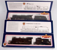 Lot 941 - Bachmann 31-554 BR green double chimney class...