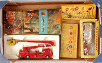 Lot 1711 - Mixed boxed diecast vehicles and accessory...