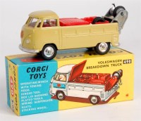 Lot 1732 - Corgi Toys, 490 Volkswagen breakdown truck,...