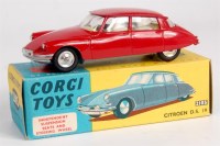 Lot 1736 - Corgi Toys, 210S Citroen DS19, red body with...
