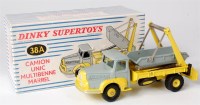 Lot 1963 - Dinky France, 38A Camion Unic Multibenne...