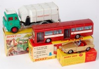 Lot 2048 - Dinky Toys, boxed diecast group to include; No....