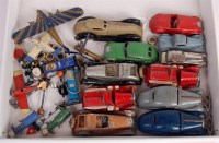Lot 2645 - Mixed lot of pre-and post-war American and...