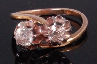 Lot 467 - An early 20th century yellow metal diamond...