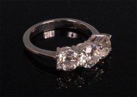 Lot 972 - A contemporary Mappin & Webb platinum and...
