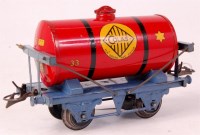 Lot 362 - Hornby 1936-9 Colas Bitumen tank wagon on...