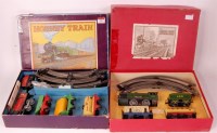 Lot 325 - Hornby 1938-41 MO clockwork mixed goods set...