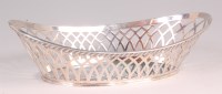 Lot 473 - An Edwardian silver bonbon basket, of pierced...
