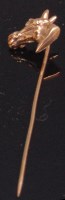 Lot 520 - A yellow metal gents tie-pin, arranged as a...