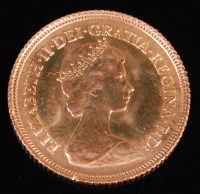 Lot 129 - Great Britain, 1982 gold half sovereign, Queen...