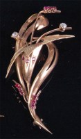 Lot 198 - A modern yellow metal leaf and flower brooch,...