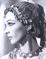 Lot 79 - Angus McBean - Vivien Leigh in Caesar and...