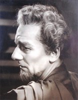 Lot 171 - Angus McBean - Sir John Gielgud, as Leontes in...