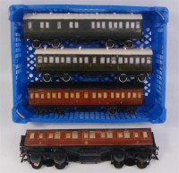 Lot 307 - 4x Leeds bogie coaches - an LMS 3rd class...