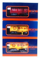 Lot 365 - 5 train 'G-Scale' Continental Outline 4 wheel...