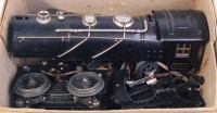 Lot 401 - A box containing the remains of a Lionel Lines...