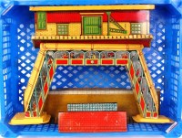 Lot 507 - A small tray containing 3 Wells/Brimtoy...