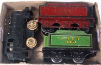 Lot 528 - A small tray containing a Bassett-Lowke maroon...
