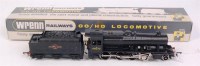 Lot 601 - A Wrenn W2224 2-8-0 freight engine and tender...