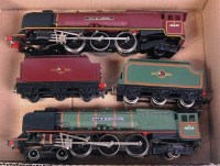 Lot 606 - A Wrenn 4-6-2 BR maroon 'City of London'...