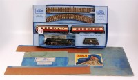 Lot 607 - A Hornby Dublo EDP12 train set, containing BR...