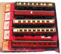 Lot 626 - 5 Hornby Dublo boxed coaches, 4035 Pullman Car...
