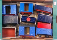 Lot 574 - A tray containing 10 wooden kit built SM32...