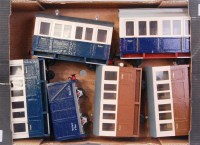 Lot 576 - A tray containing 5 wooden kit built 4 wheel...