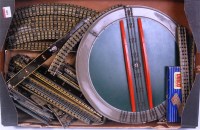 Lot 628 - A Hornby Dublo turntable with a quantity of...