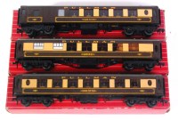 Lot 613 - 3 Hornby Dublo Pullman cars 4035 & 4037 (G,BG)...