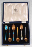 Lot 164 - A harlequin set of six early 20th century...