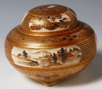 Lot 72 - A Japanese Satsuma Koro and cover, by Kinkozan,...