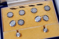 Lot 238 - A Carrington & Co of London Art Deco gents 9ct...