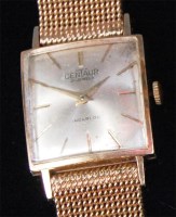 Lot 541 - A Centaur 9ct gold cased gents dress watch,...