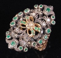 Lot 566 - A Victorian ladies dress ring, of pierced...