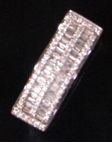 Lot 574 - A contemporary 18ct white gold diamond ladies...