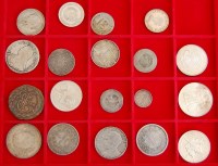 Lot 2172 - 19 various silver and other European and world...