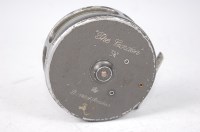 Lot 1550 - A Sharpe's of Aberdeen ''The Gordon'' 3 3/4''...