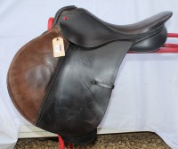 Lot 7 - Saddle Albion Legend 5000 forward cut GP/Jump...