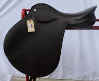 Lot 13 - Saddle Barnsby Mono Flap Jump GP dark havana...