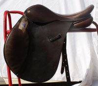Lot 14 - Saddle Ideal GP Pony havana 16'' medium fit S/H