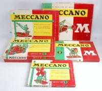 Lot 175 - Meccano circa 1960 outfits Nos 1, 2, 3, 4 and...