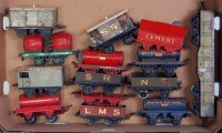 Lot 356 - A large tray containing 14x prewar Hornby...