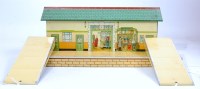 Lot 376 - Hornby 1949-55 No. 3 station with green roof...