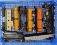 Lot 466 - Tray containing Sakai '0' gauge American...