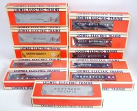 Lot 587 - 11 Lionel items, 7 Wabash blue passenger cars...