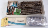 Lot 681 - 29 Peco Streamline code 100 insulfrog points,...