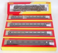 Lot 728 - Hornby Railroad R3288 BR class 9F engine and...
